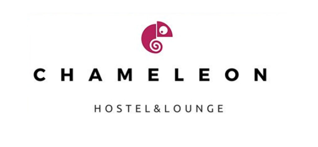 chameleon hostel alicante logo